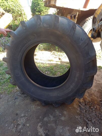 Шина для экскаватора погрузчика 18.4.26