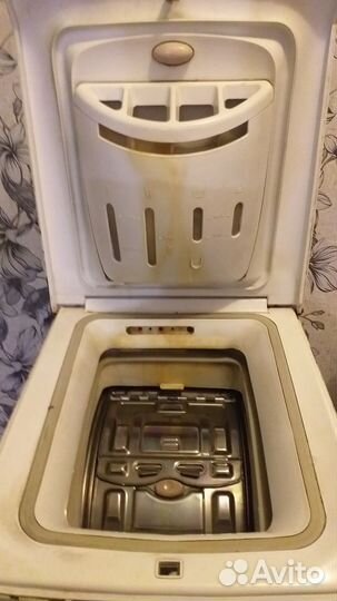 Стиральная машина с вертикальной загрузкой