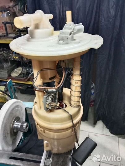 Бензонасос в сборе