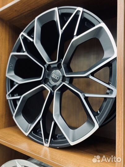 Кованые диски R22 5x112 для Audi Q8 Q7