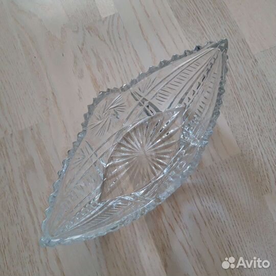 Конфетница хрустальная, ладья
