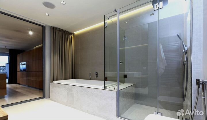 Кабина из стекла