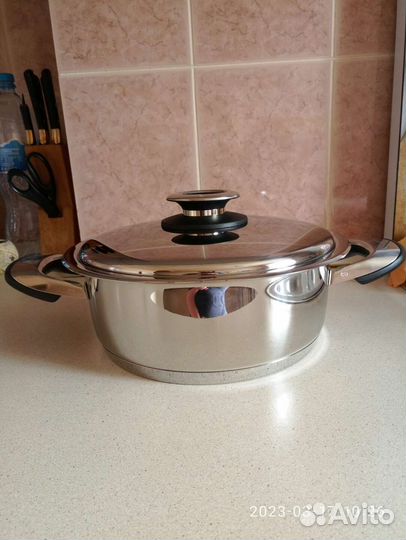 Кастрюля Bauer