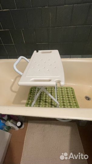 Стул в ванную для инвалидов