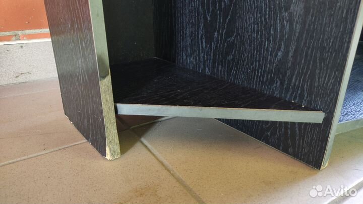 Тумба с полками под тв