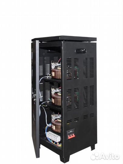 Стабилизатор трехфазный