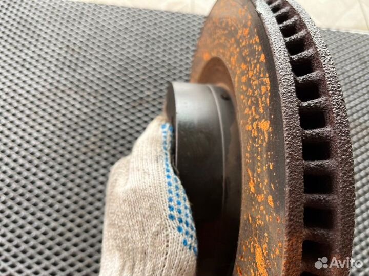 Диск тормозной перед. Toyota Land cruiser Prado