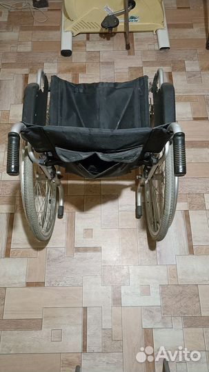 Коляска инвалидная складная бу