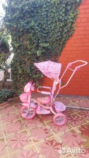 Детский велосипед с родительской ручкой