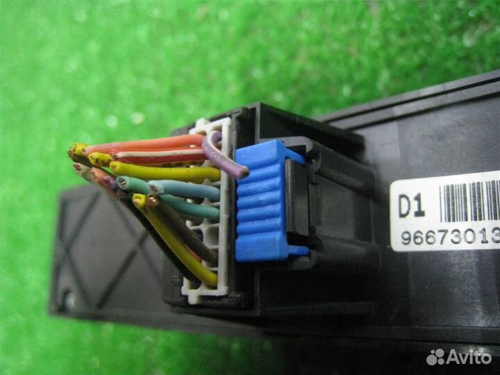 Кнопка аварийной сигнализации Opel Antara 2007