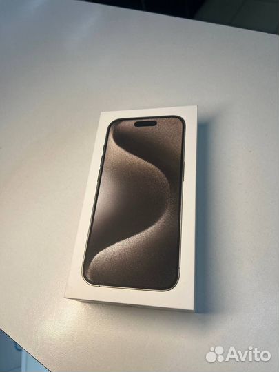 iPhone 15 Pro, 256 ГБ