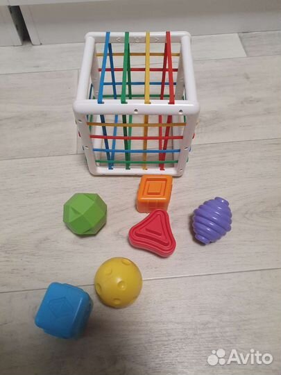 Сортеры, пирамидки