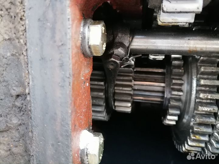 Запчасти на трактор мтз