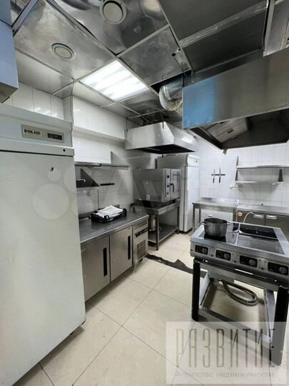 Сдается коммерческая, 260 кв.м., 1/2 эт