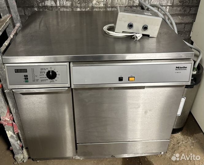 Моечная машина Miele G 7882 CD