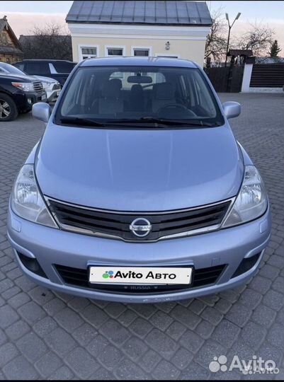 Nissan Tiida 1.6 AT, 2010, 200 000 км