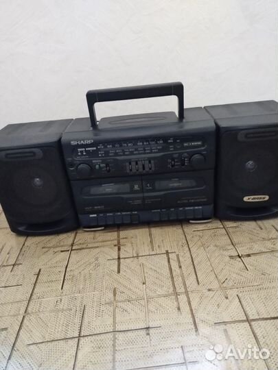Радиоприемник касетный Sharp