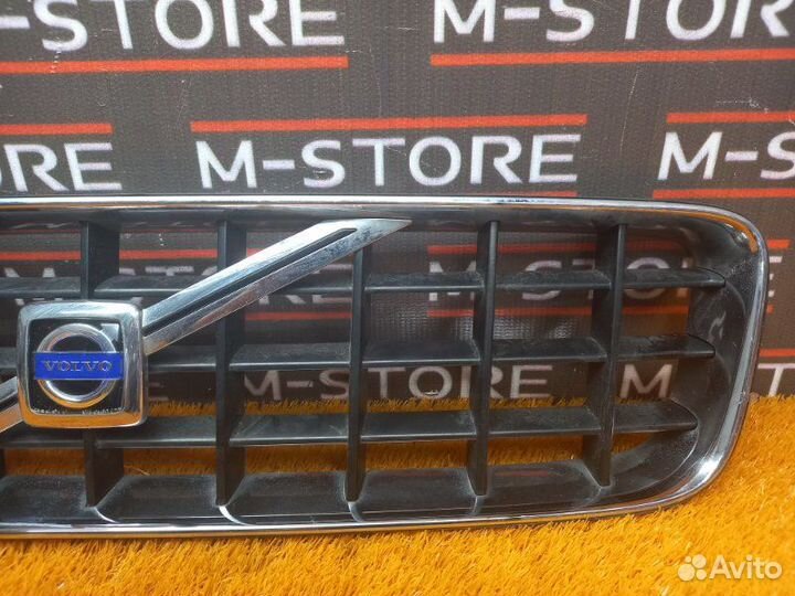 Решетка капота Volvo Xc90 C59 B5254T2 2006