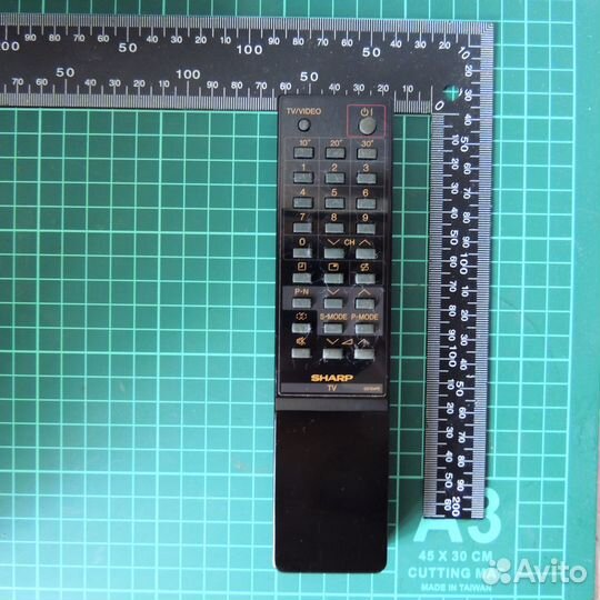 Пульт телевизора Sharp