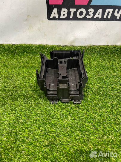 Полка аккумулятора Buick Encore GX 2023 42677164