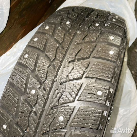 Landsail Ice Star IS33 215/65 R16 102