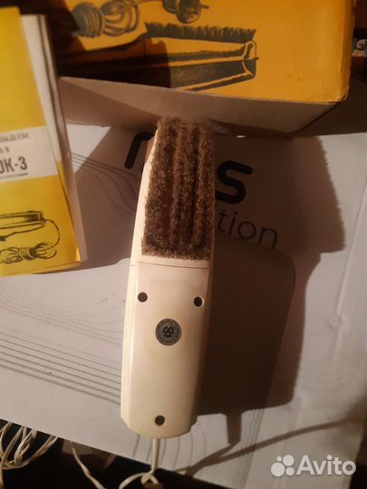 Электро-щетка пылесос СССР