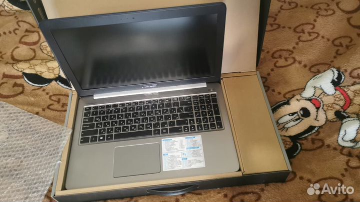 Игровой ноутбук asus GTX 950m