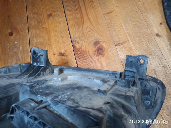 Фары Фольксваген caddy 3