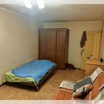 2-к. квартира, 43,7 м², 2/5 эт.