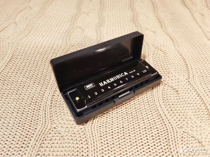 Губная гармошка (новая) в футляре