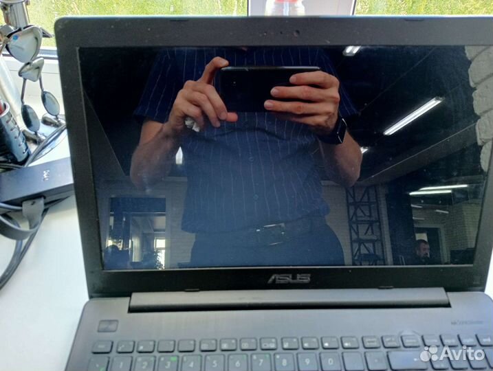 Ноутбук Asus x553s