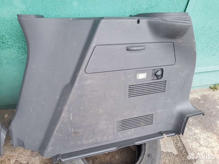 Обшивка багажника ford C-MAX