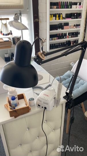 Лампа на струбцине