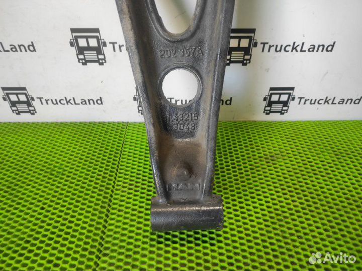 Кронштейн реактивной тяги Man Tgx