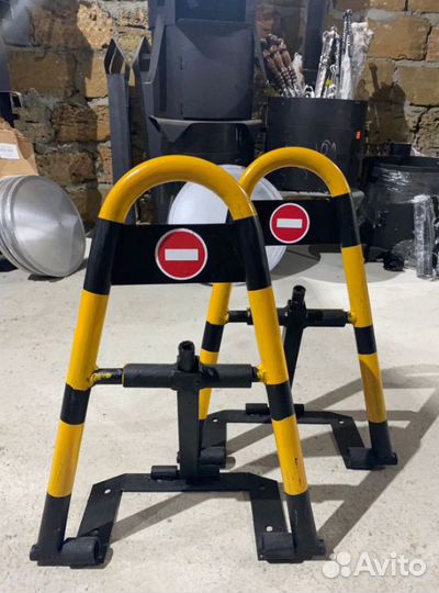 Авто парковочный барьер. Доставка из Симферополя