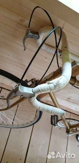 Велостпед хвз шоссейный на ходу
