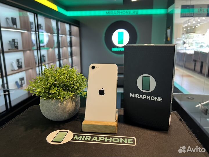 iPhone SE (2020), 64 ГБ