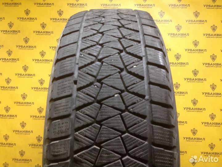 Bridgestone Blizzak DM-V2 225/65 R17 102Q