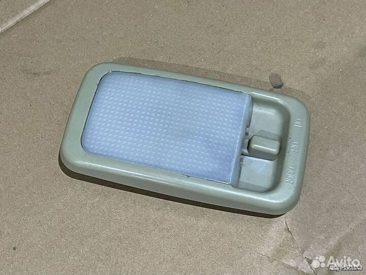 Плафон освещения салона FAW Vita 2007