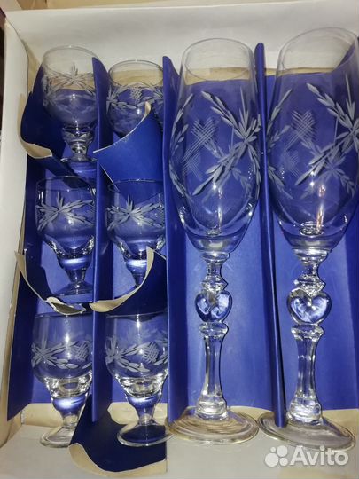 Набор бокалов из хрустального стекла
