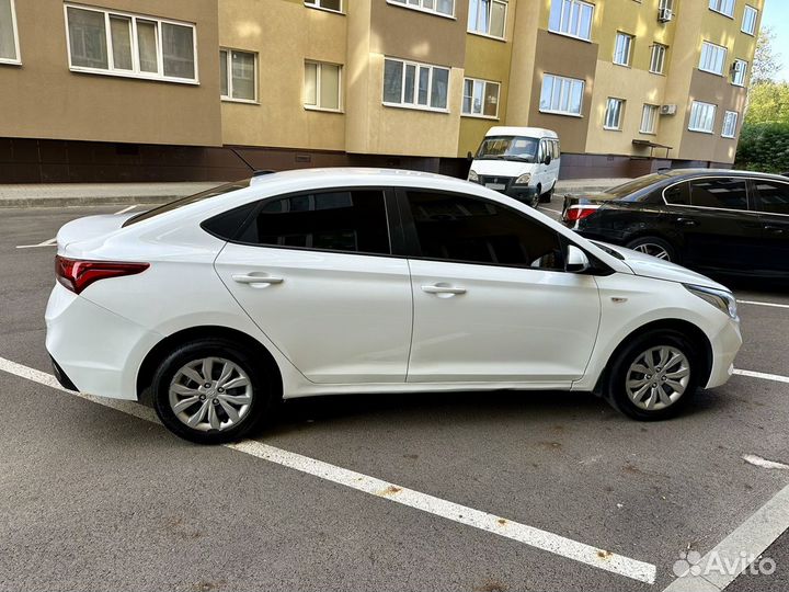 Hyundai Solaris 1.4 AT, 2019, 172 000 км