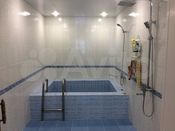 Дом 160 м² на участке 9 сот.