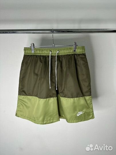Шорты nike из плащевки