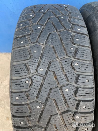 Pirelli Ice Zero 215/65 R16 102T