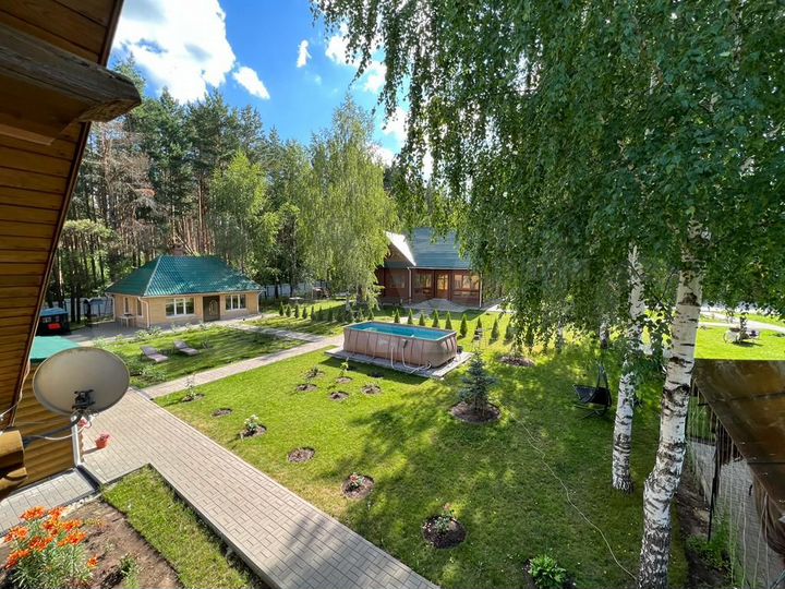 Коттедж 300 м² на участке 30 сот.