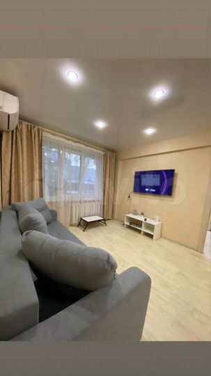 2-к. квартира, 45 м², 1/5 эт.