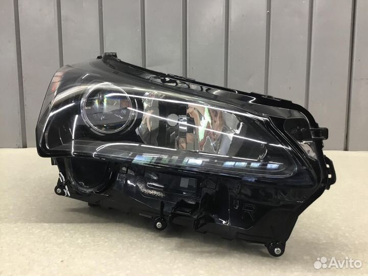 Фара правая Lexus NX 200 300H 2014