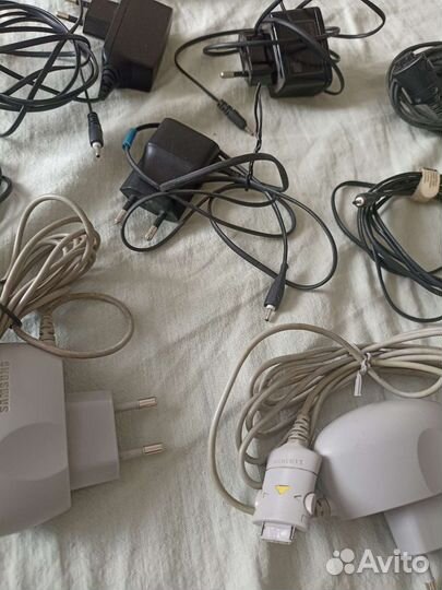 Зарядное устройство для телефона