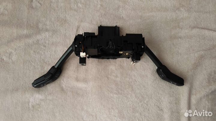 Под рулевой переключатель vag 5Q0953507AF