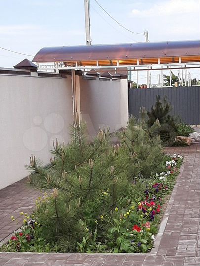 Дом 247 м² на участке 8 сот.